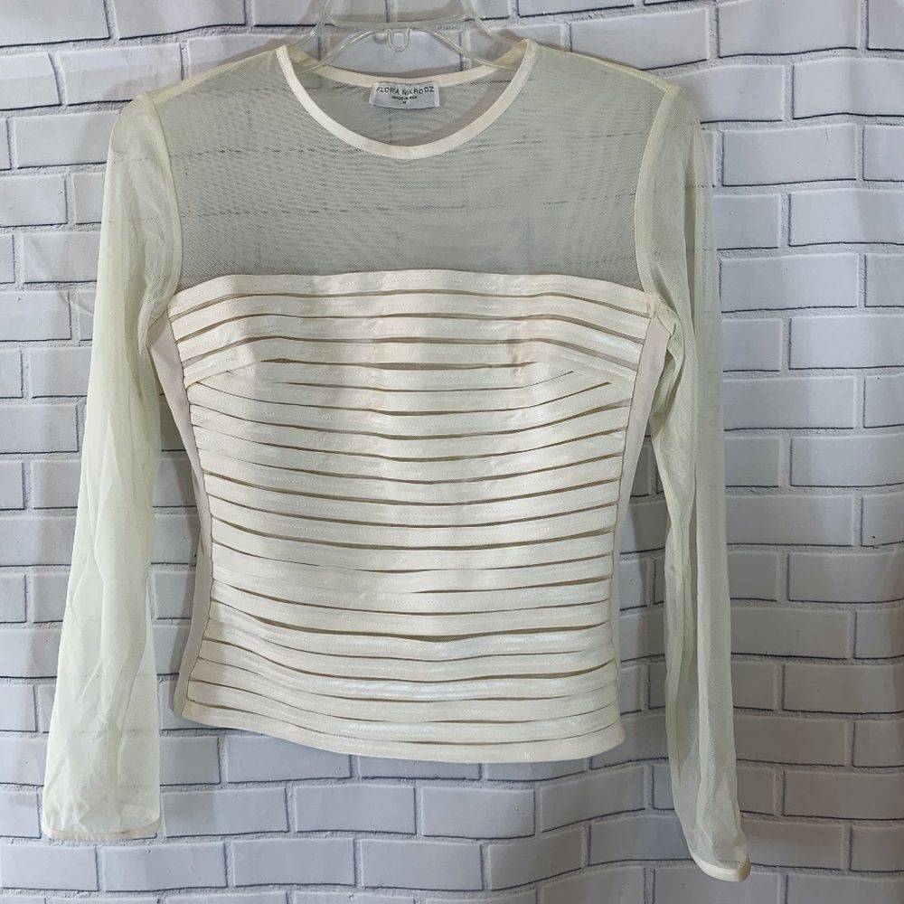 Flora Nikrooz Winter White Mesh/Mix Media Top Sz M